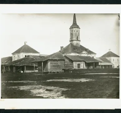 Empty marketplace, shut down by Soviet restrictions against private trade, Shklov, USSR (now in Belarus), 1920s. YIVO.