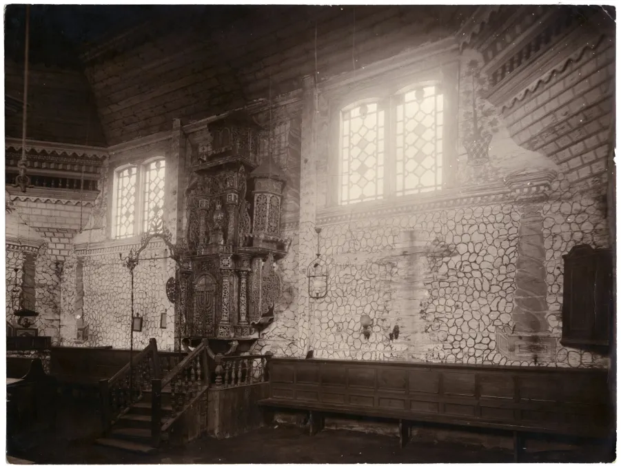Vowpa, synagogue, Aron Hakodesh